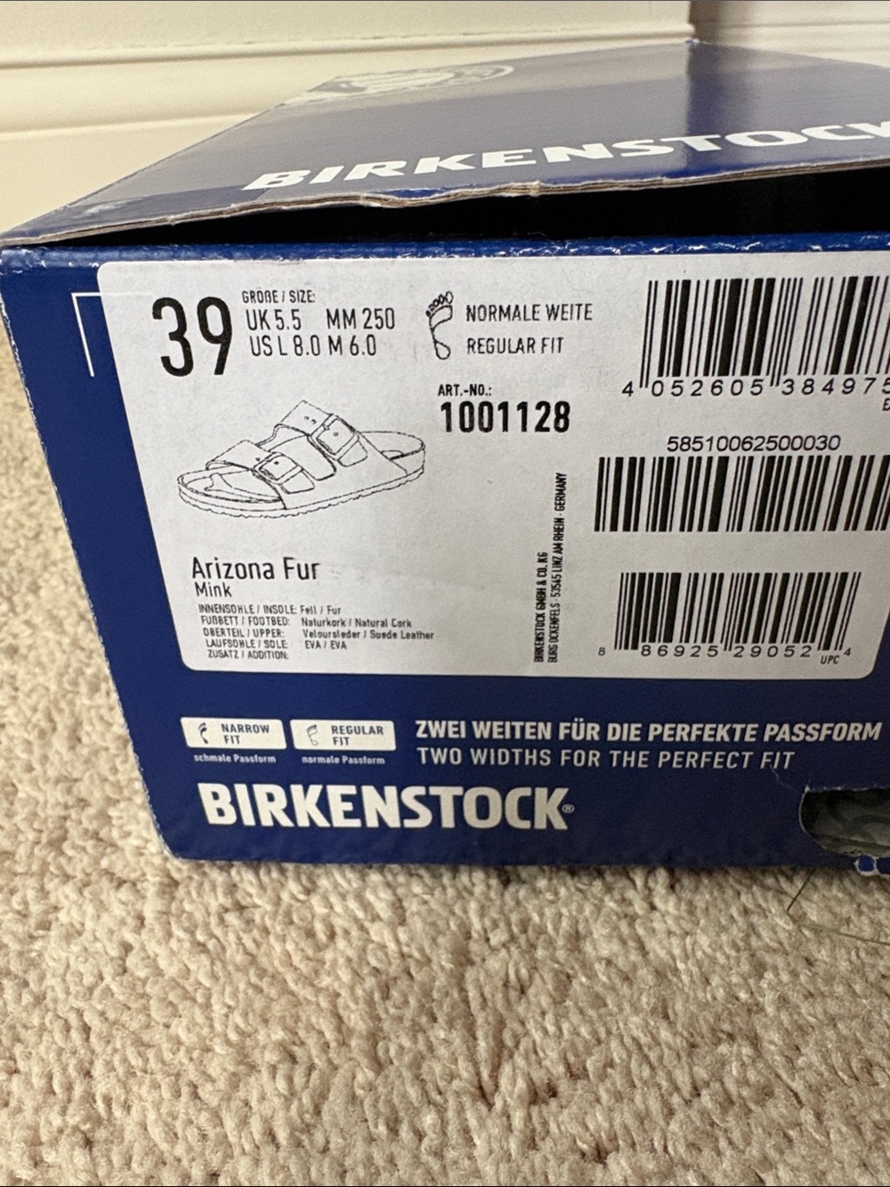 Women’s Arizona fur mink Birkenstocks - Picture 2 of 7